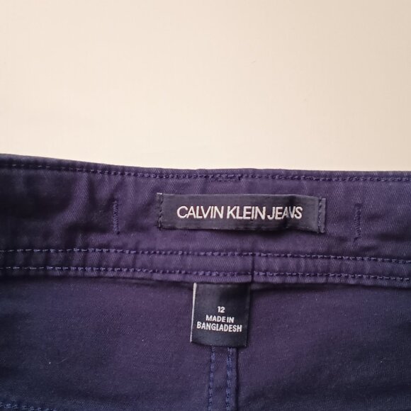 Calvin Klein Jeans Size 12 Mid Rise Tapered Leg Navy Blue Color - Picture 5 of 9